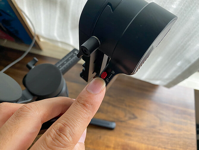MOZA AirCross 2のカメラ装着手順